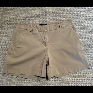 Talbots 10 Petite Khaki Shorts